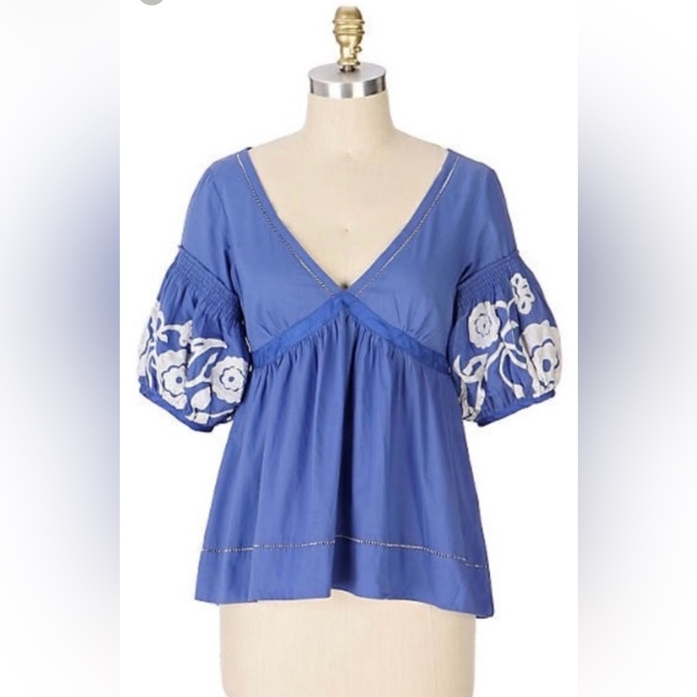 Anthropologie Lithe Lantern Blouse embroidered size 2
